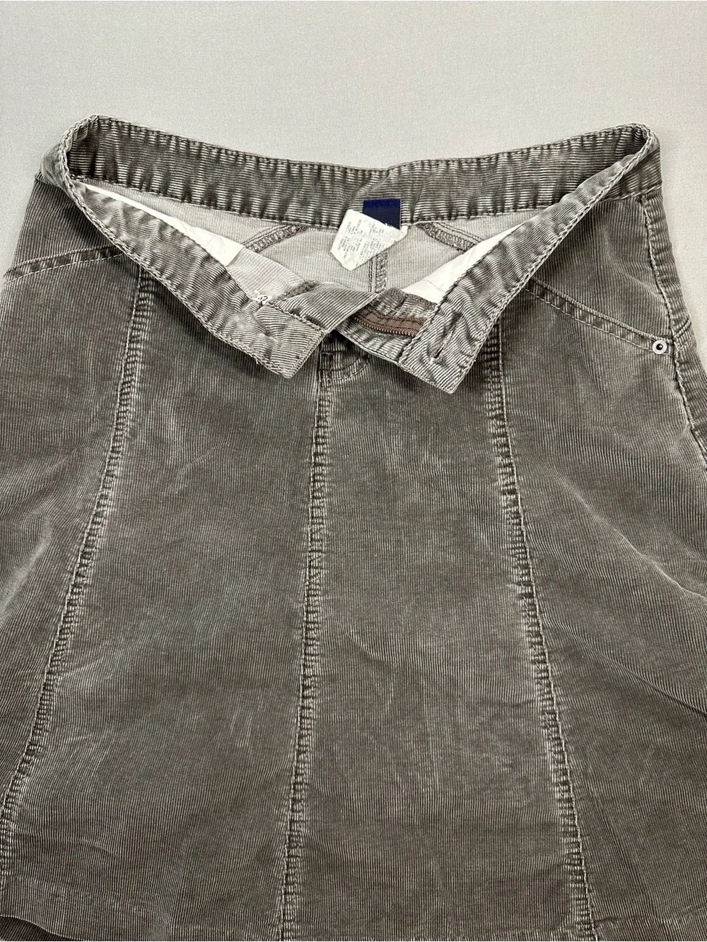 GAP Y2K (2004) Corduroy A-Line Skirt - Womens 6
